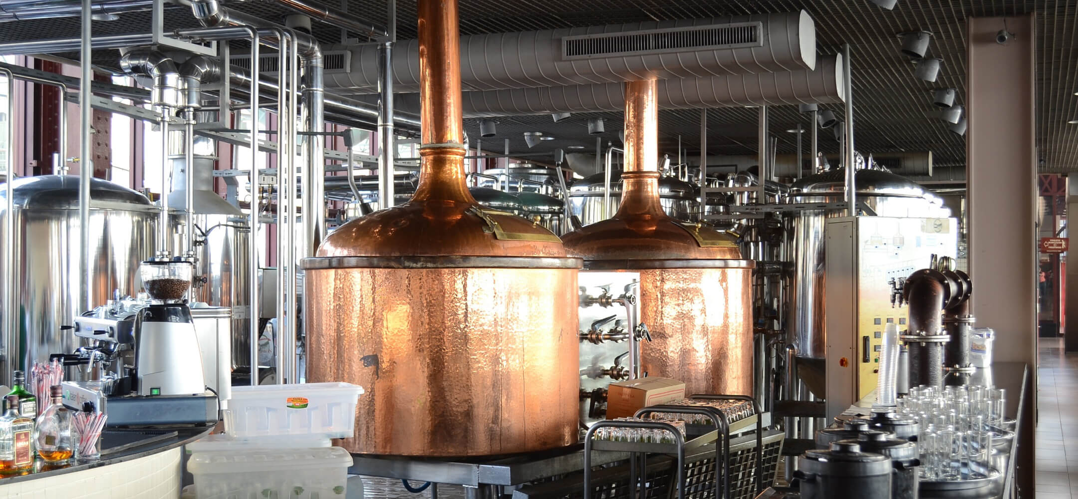 bar-counter-factory-brewery-man-made-object-716156-pxhere.com