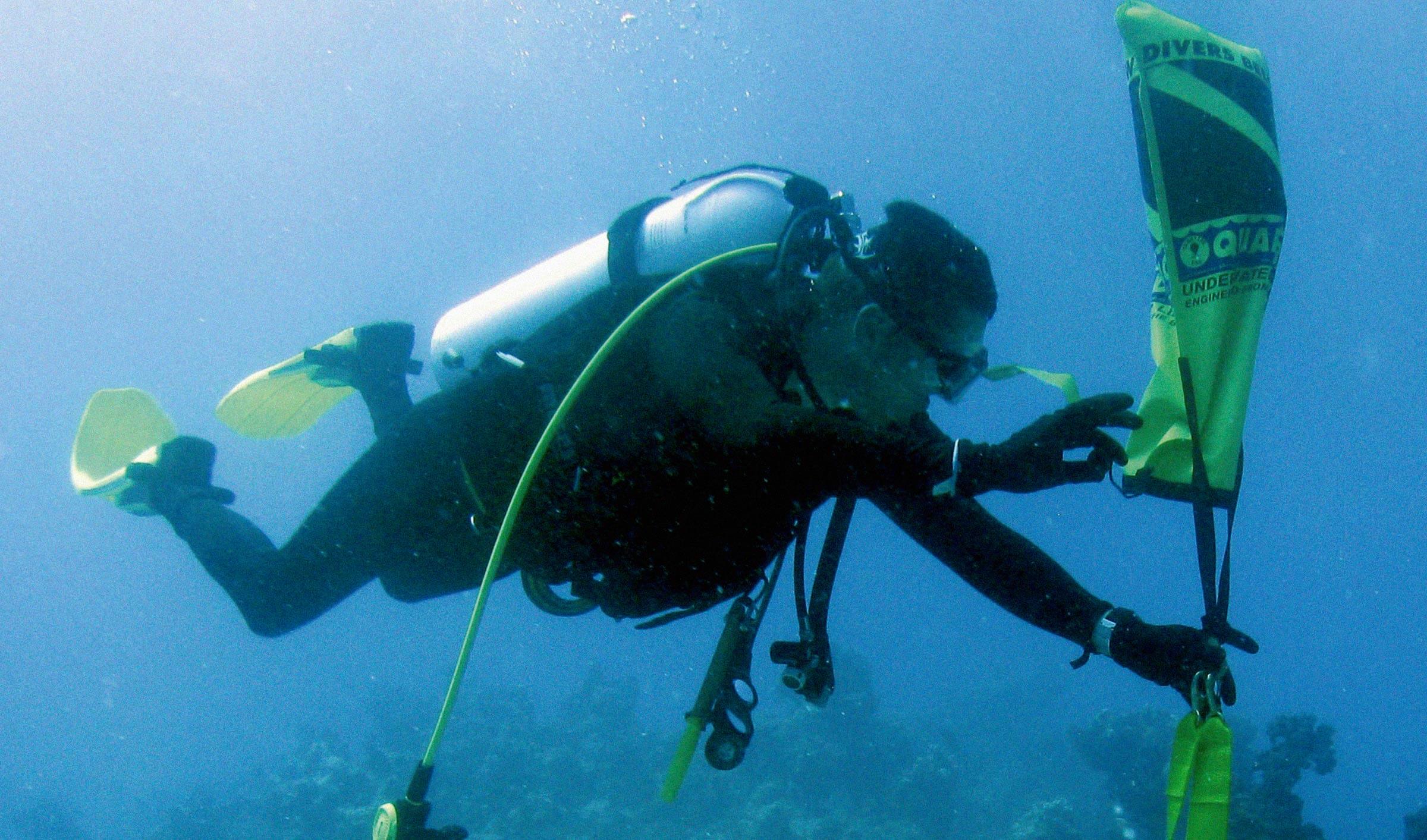 submarinista. Gestión ecosistemas marinos