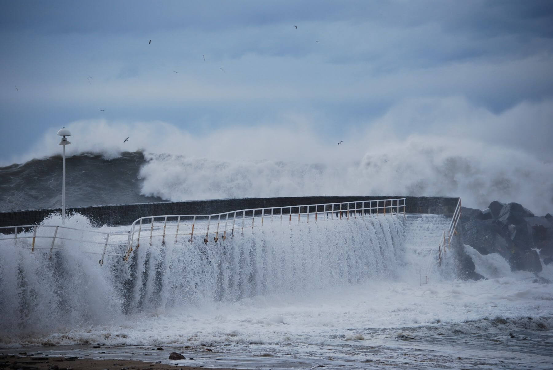 olas puerto bermeo