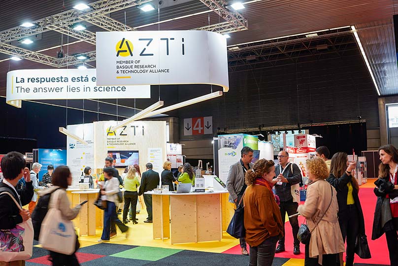 stand-azti_F4F