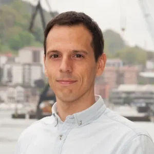 Iñaki de Santiago González